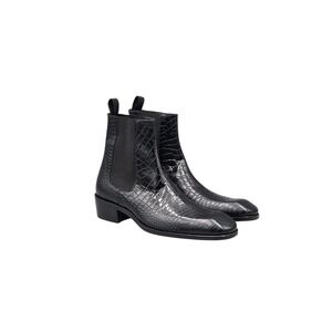 TOM FORD Men's Size 8 US Black Hainaut Croc-Effect Leather Chelsea Boots NWOB